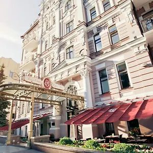 Hotel Opera - The Leading Of The World, Kiev
