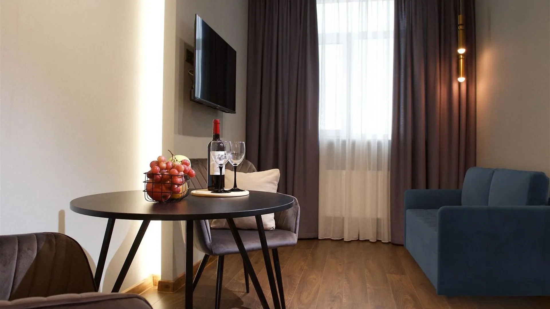 Allurapart Elehant Kiev